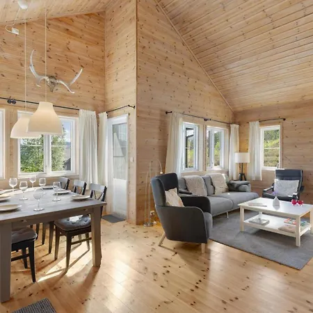 - 8p - With Sauna & Hot Tub * Vradal